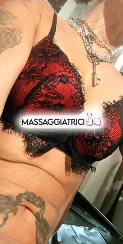 massaggio tantra sensuale corpo corpo e massaggio prostatico