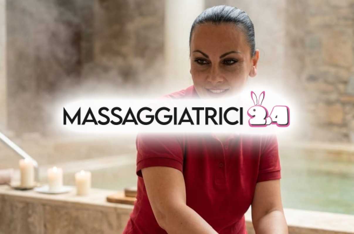 massaggiatrice olistica professionista specializzata tecniche massaggio