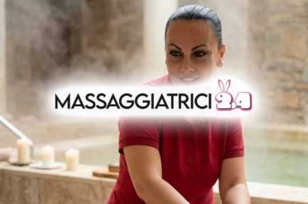 massaggiatrice olistica professionista specializzata tecniche massaggio