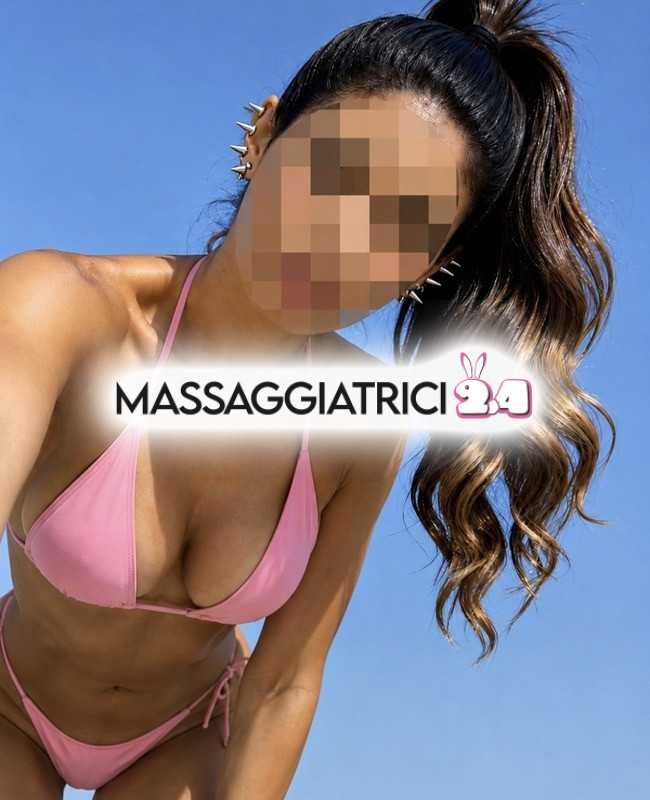 claudia specializzata nelle tecniche massaggio tantrico