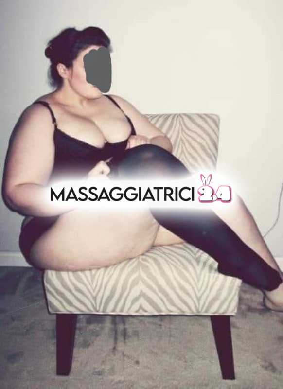 bella signoranapoletana 60 anni piacente carne caldissima tuoi desideri. amanti donna prosperosa e soda riceve ambiente elegante riservato e climatizzato