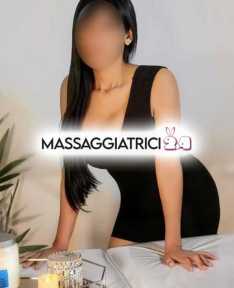 lorena massaggiatrice sensuale