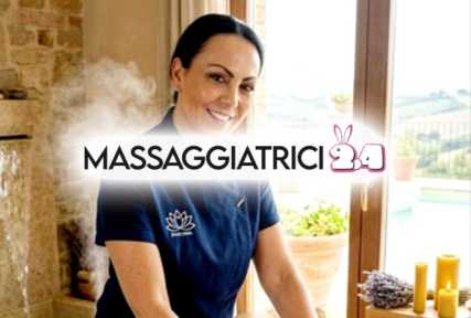 massaggiatrice olistica professionista specializzata tecniche massaggio