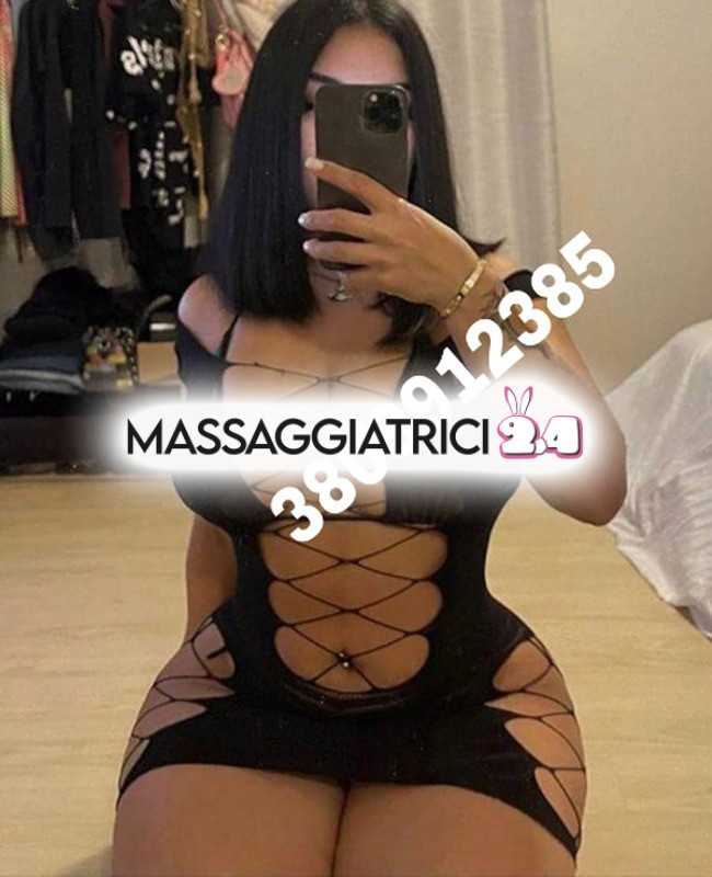 prima volta seriate rosy massagiatrice