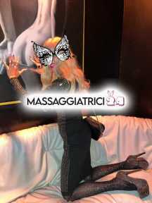 italiana biondissima corpo sexy star specialista massaggio erotico tantrico body to body e prostatico - foto reali senza ritocchi che tutti commentano ' cambia fotografo'🤩