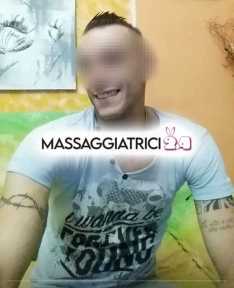 simone ragazzo 40 eseguo massaggi ai piedi donne e massaggio coppie lodi e pavia