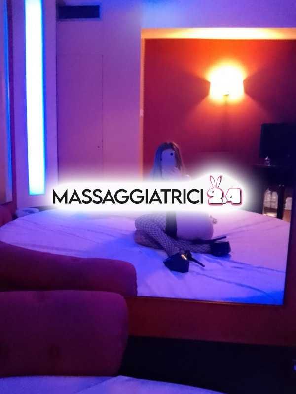 milf 44 anni ospita 
disponibile solo due giorni
 🇬🇧 english speaker